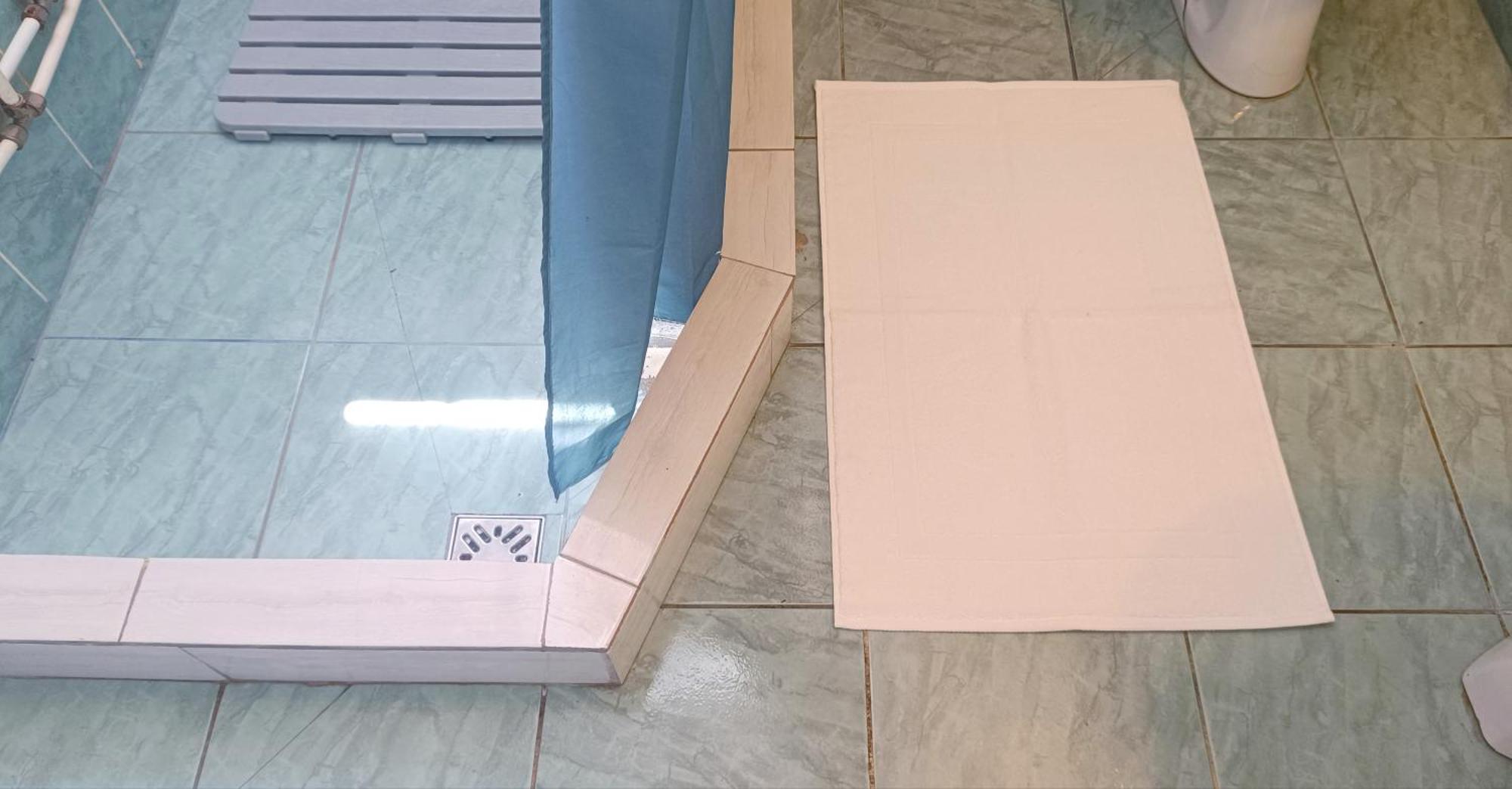 Pensiunea Valea Cernei Teliucu Inferior エクステリア 写真